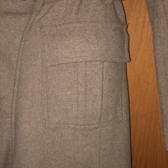 Fabulous taupe colored jacket - Picture 3 of 10